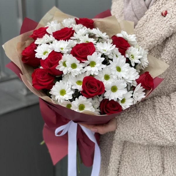  доставка цветов в АнталияТурция 11 роз и хризантем